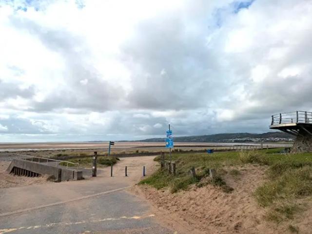 Apartment for rent in Seaside, Llanelli