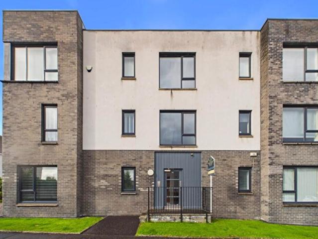 Apartment for rent in Bearsden, Scotland