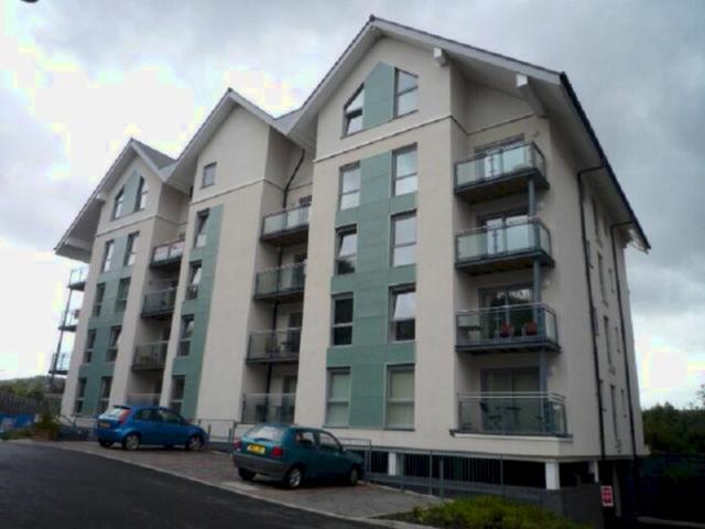 Apartment for rent in Pentre-chwyth, Swansea