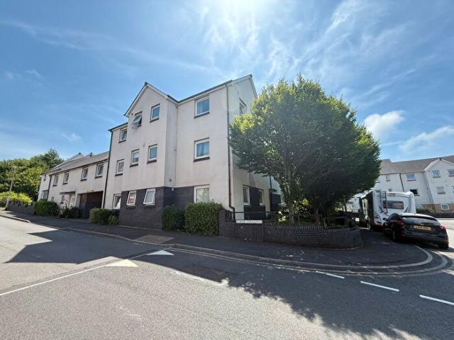 Apartment for rent in Nangreaves, Wales
