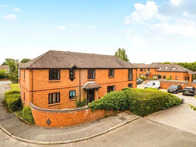 Apartment for rent in Stoke Mandeville, Buckinghamshire