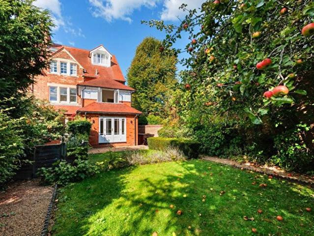 Apartment for rent in The Slade, Oxfordshire