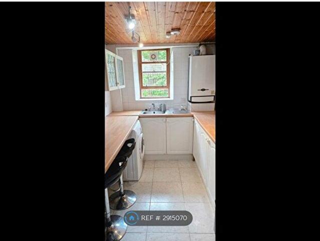 Apartment for rent in Kelvinside, Scotland