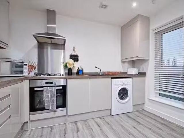Apartment for rent in Newport