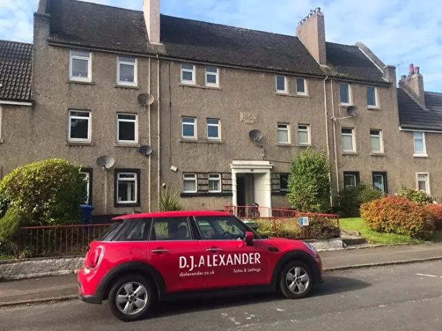 Apartment for rent in Loanhead, Renfrew
