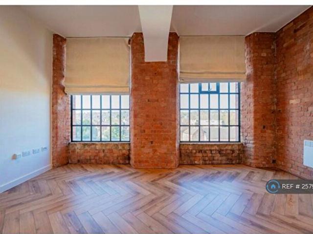 Apartment for rent in Caldermill, East Midlands