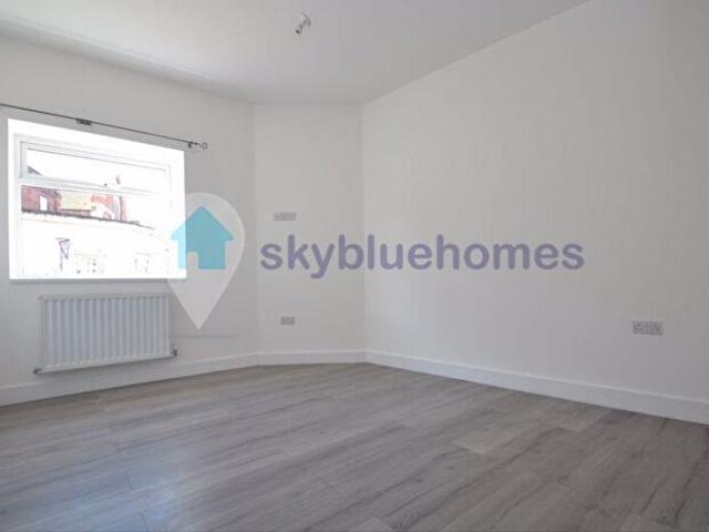 Apartment for rent in Elmfield, Leicestershire