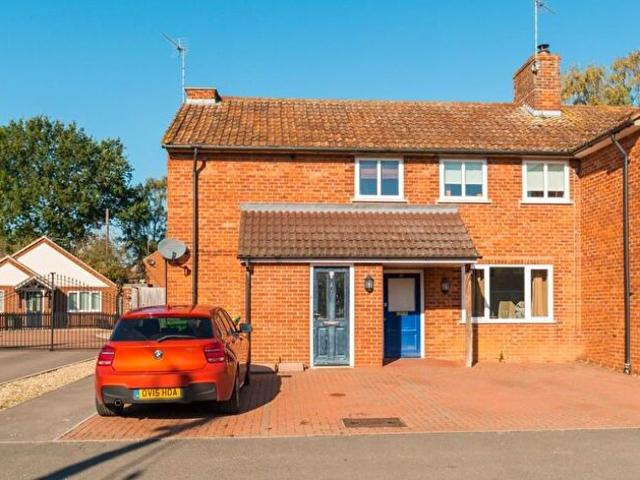Apartment for rent in Dromore, Oxfordshire