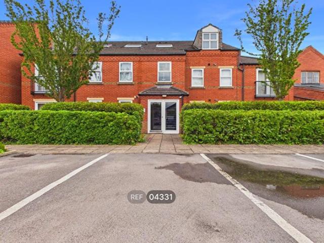Apartment for rent in Lady Bay, Barton In Fabis