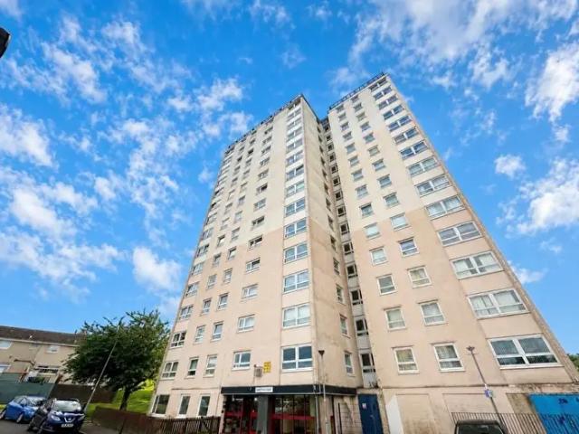 Apartment for rent in Long Calderwood, Nerston