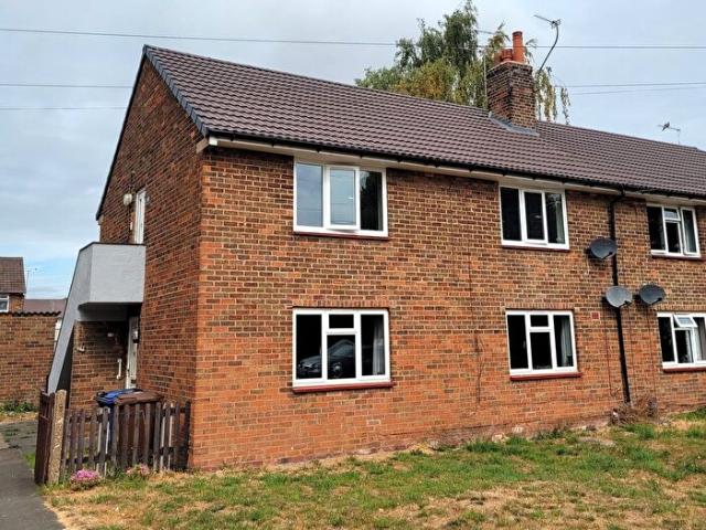 Apartment for rent in Horninglow and Eton, Beamhurst