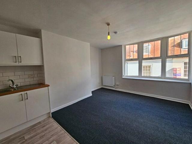 Apartment for rent in Headlands, Daventry