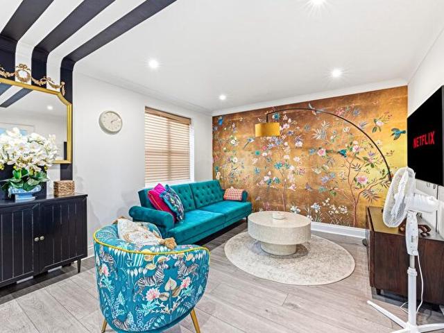 Apartment for rent in Crownhill, Shenley Church End