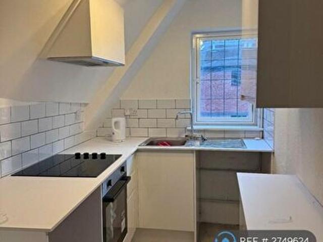Apartment for rent in Cliff Hill, Green Close