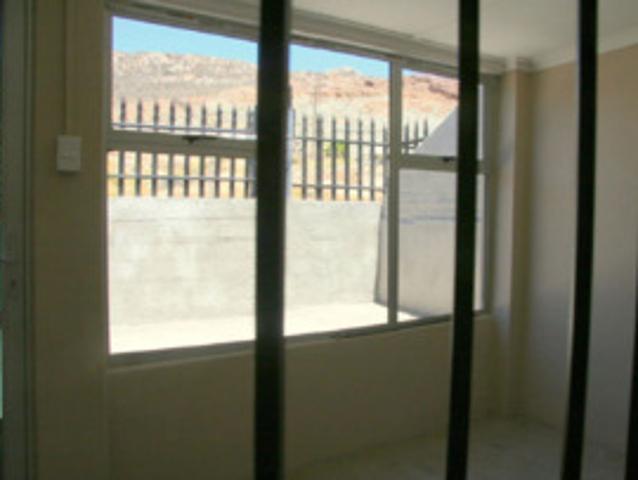 Flat for rent in Kleinzee, Northern Cape