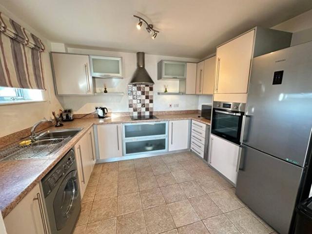 Apartment for rent in SA1 Swansea Waterfront, Nangreaves