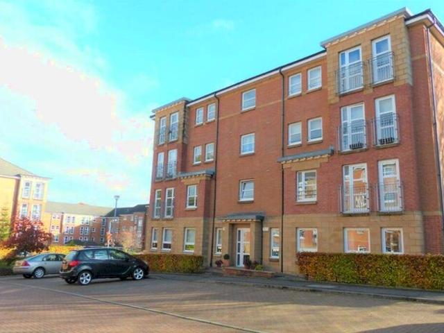 Apartment for rent in Langside, Scotland