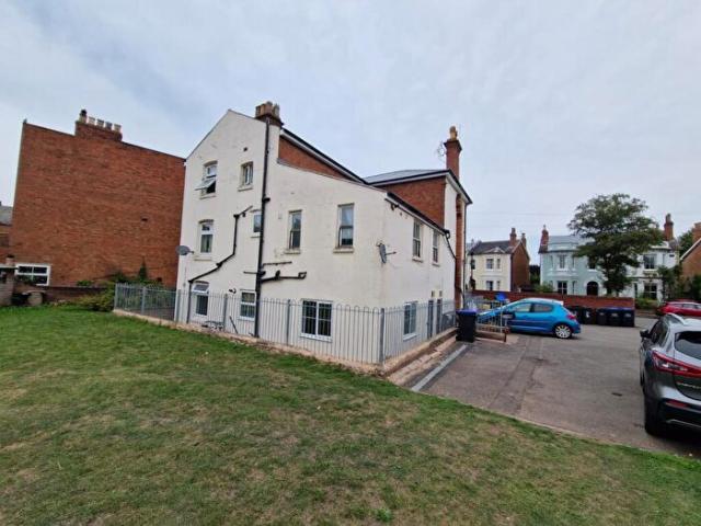 Apartment for rent in Sydenham, Warwick