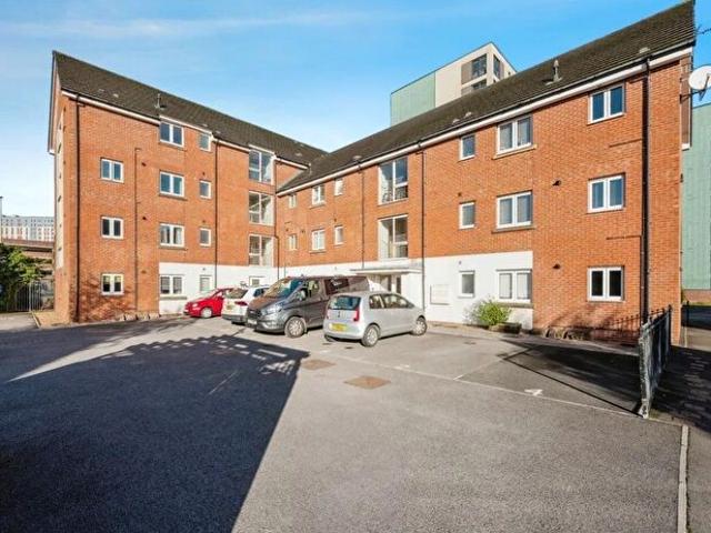 Apartment for rent in Waun-wen, Nangreaves