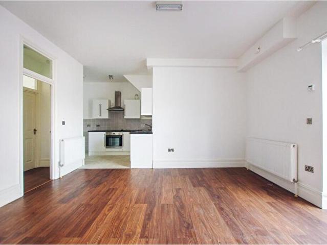Apartment for rent in Maesteg