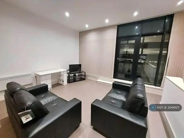 Apartment for rent in The Park, City of Nottingham