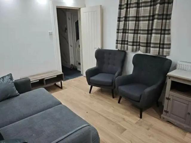 Apartment for rent in Upper Killay