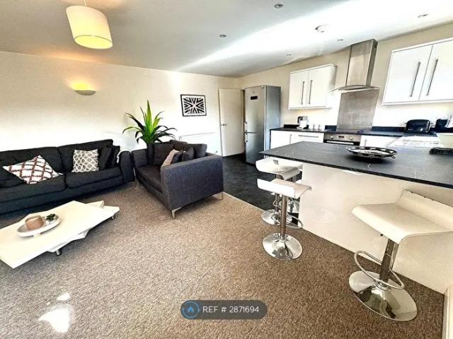 Apartment for rent in Abbey Park, Barton In Fabis