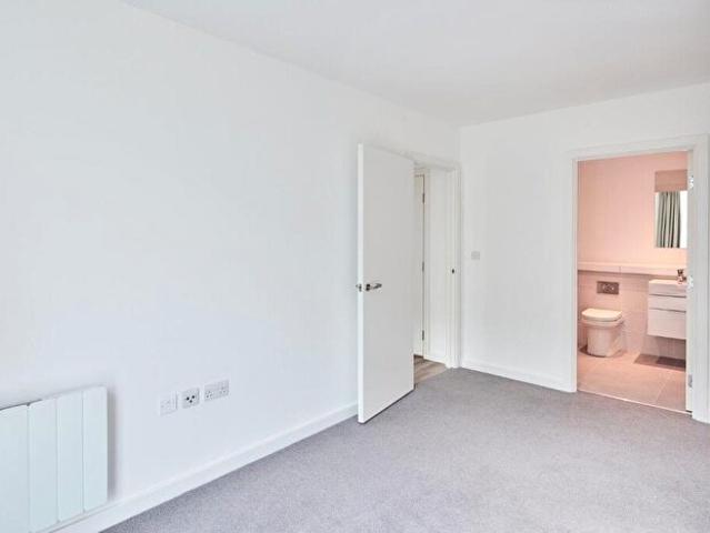 Apartment for rent in Black Friars, Old Wharf