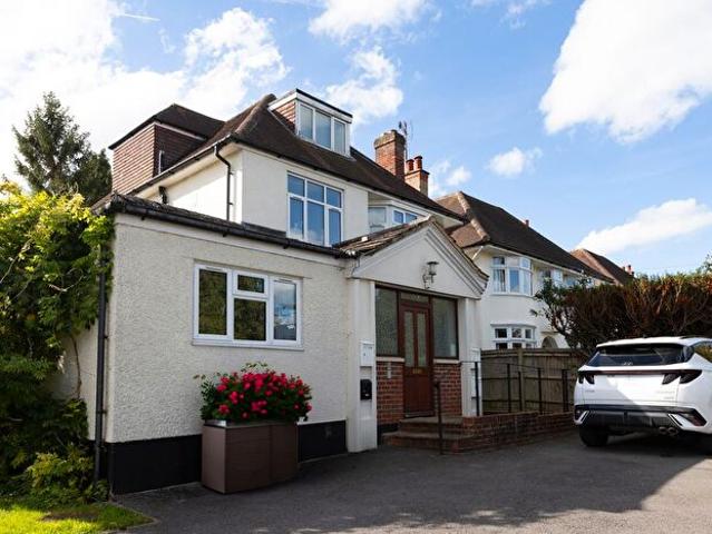 Apartment for rent in Dromore, Oxfordshire