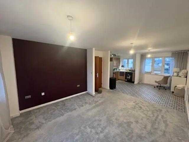 Apartment for rent in Pontarddulais