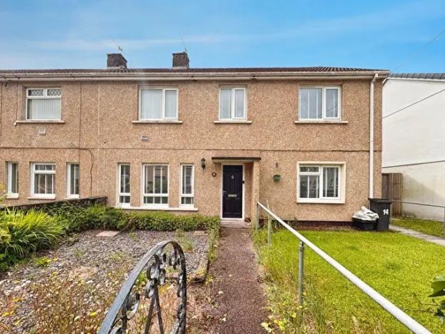 Apartment for rent in Caerhendy, Cwmafan