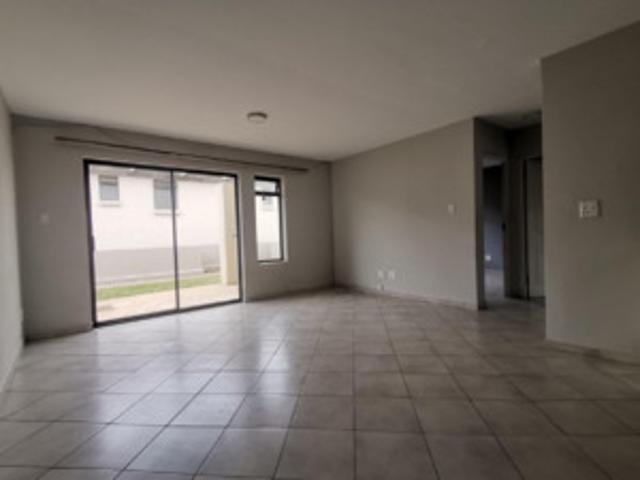 Flat for rent in Port Elizabeth, Eastern Cape
