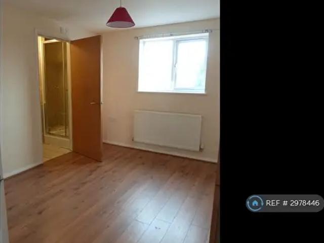 Apartment for rent in Caldermill, East Midlands