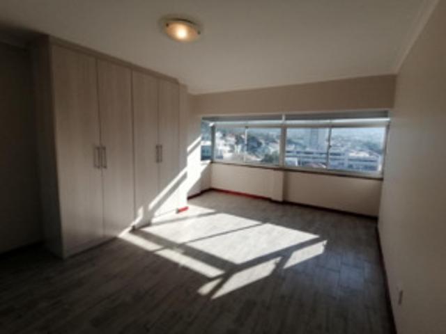 Flat for rent in Cape Town, Western Cape