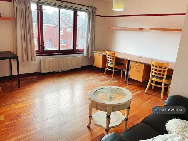 Apartment for rent in Partick, Scotland