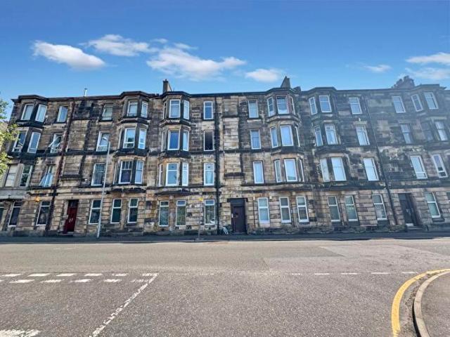 Apartment for rent in Castlehead, Glenburn