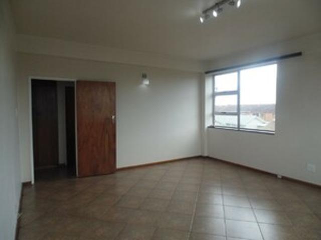 Flat for rent in Port Elizabeth, Eastern Cape