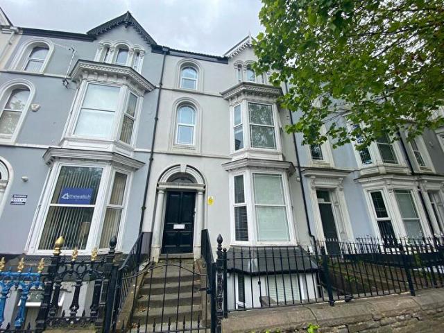 Apartment for rent in Nangreaves, Wales