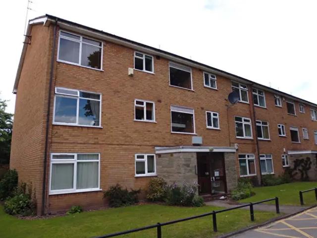 Apartment for rent in Wake Green, Birmingham