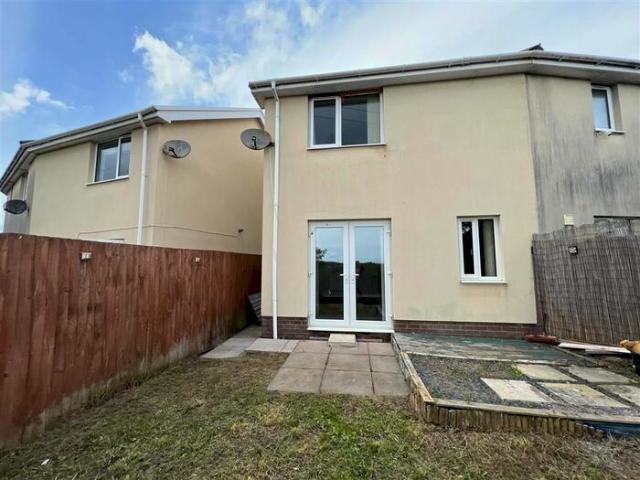 Apartment for rent in Coedffranc, Skewen