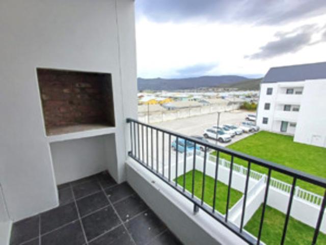 Flat for rent in Baardskeerdersbos, Western Cape