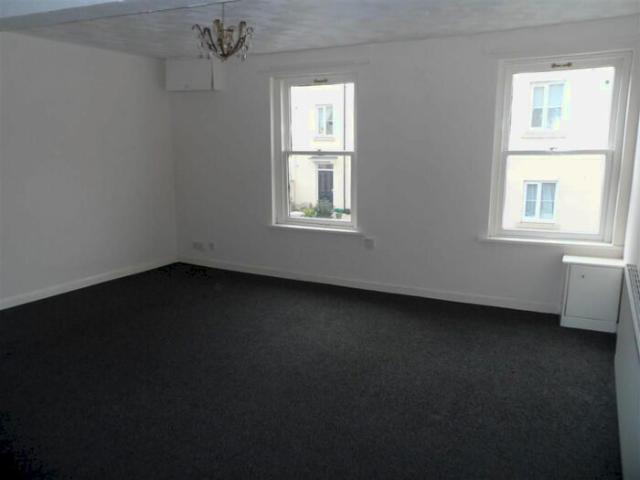 Apartment for rent in Gadlys, Aberdare