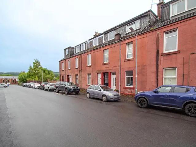 Apartment for rent in Alexandria, Scotland