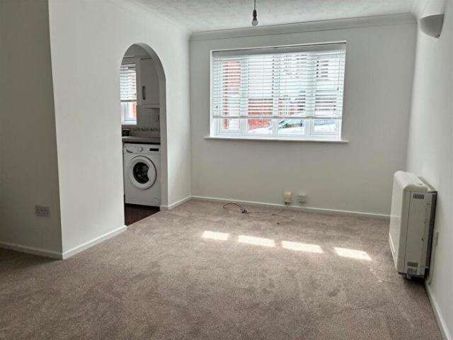 Apartment for rent in Kettlebrook, Staffordshire