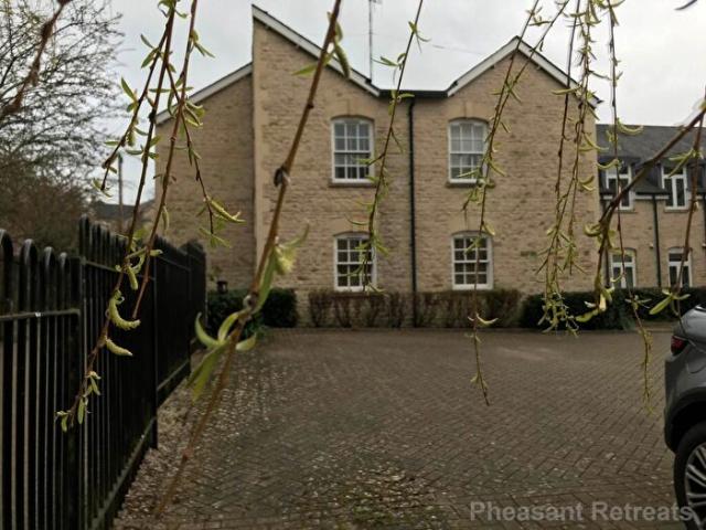 Apartment for rent in Black Bourton, Oxfordshire