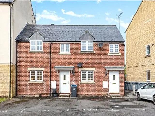Apartment for rent in Black Bourton, Oxfordshire