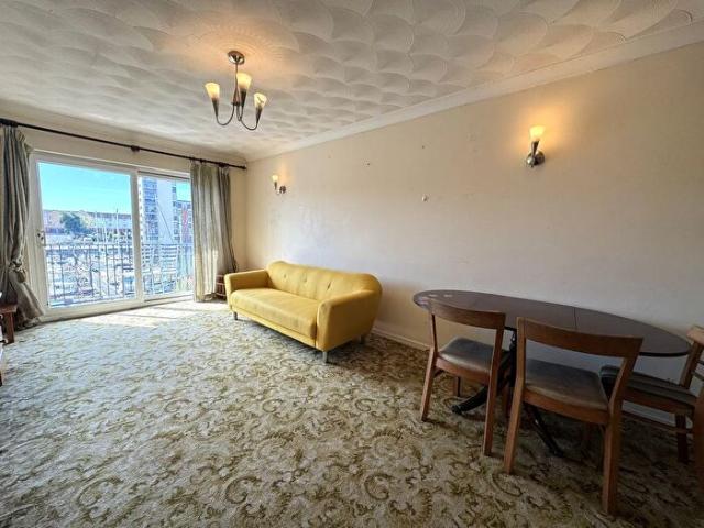 Apartment for rent in Nangreaves, Wales