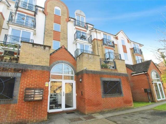 Apartment for rent in Sutton, Benhilton