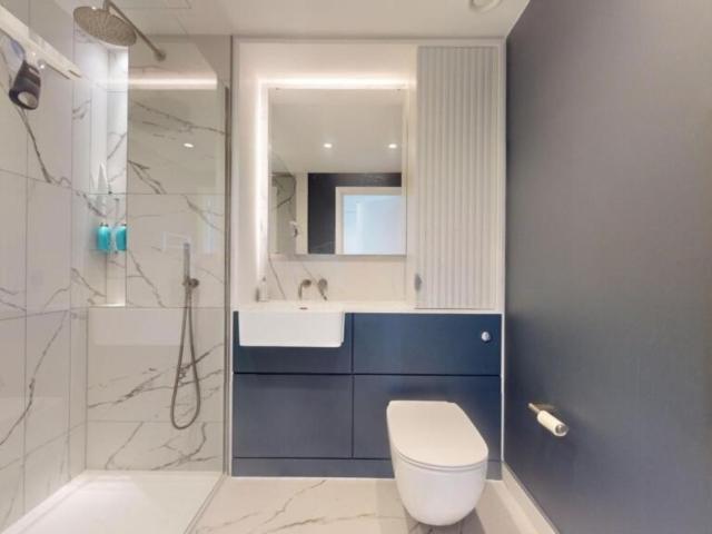 Apartment for rent in Oval, Greater London