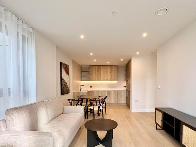 Studio for rent in Walworth, Greater London